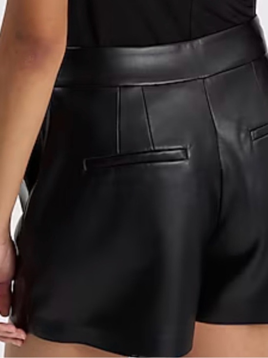 Express Black Faux Leather High-Waist Shorts size 2 - Picture 6 of 7